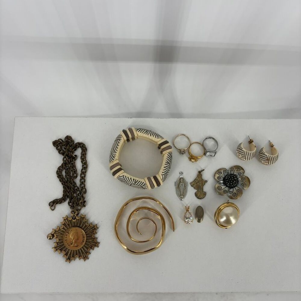 Boutique Costume Jewelry Assortment
